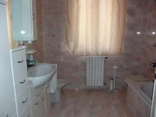 Holiday House Ospedale B&B Ghizzano Bed & Breakfast